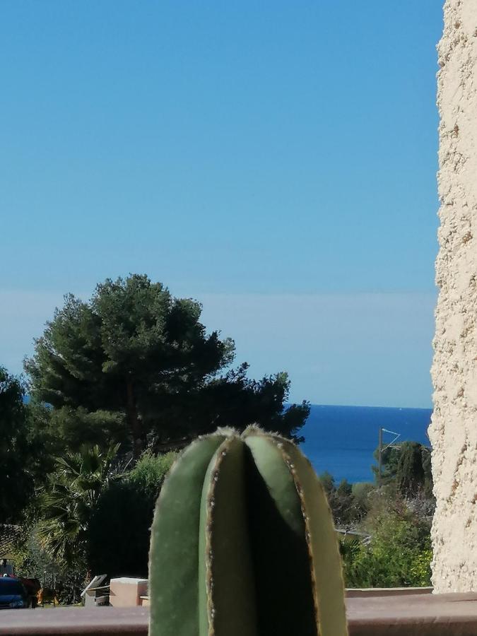 Les Gorguettes, Avec Terrasse Vue Mer, A 10 Min A Pieds De La * Sanary-sur-Mer
