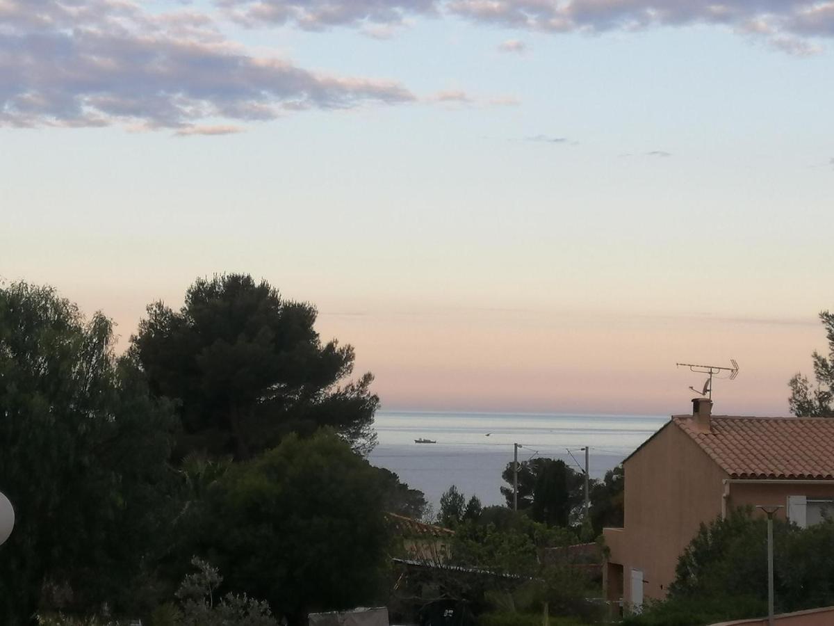 Les Gorguettes, Avec Terrasse Vue Mer, A 10 Min A Pieds De La * Sanary-sur-Mer