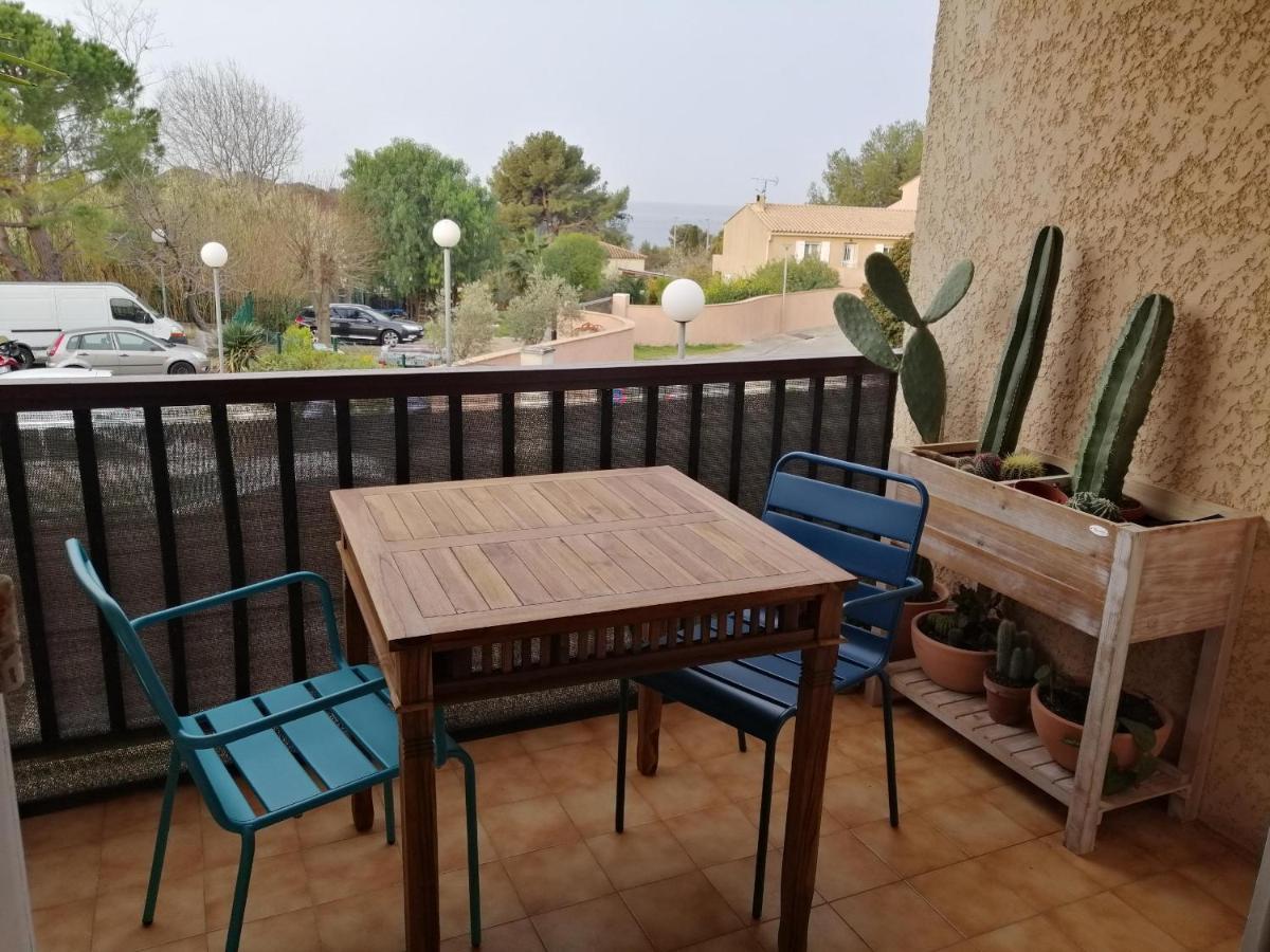 Les Gorguettes, Avec Terrasse Vue Mer, A 10 Min A Pieds De La Apartment Sanary-sur-Mer